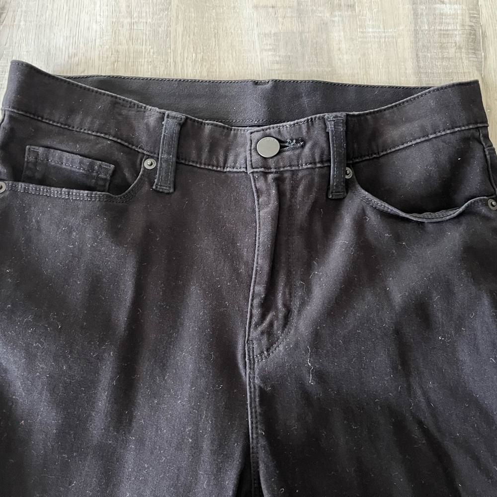 UNIQLO Black Skinny Tapered High Rise EZY Pants Size M (Waist 28-29”) - Picture 6 of 6